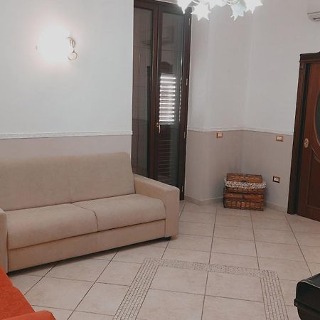 La Casa Di Mammà Apartamento Nápoles Quarto foto